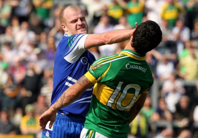 Dick Clerkin and Paul Galvin argue