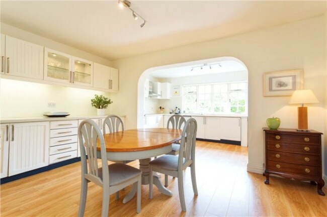 5c9cffb27f75112ee0edf0d5fd30dc69