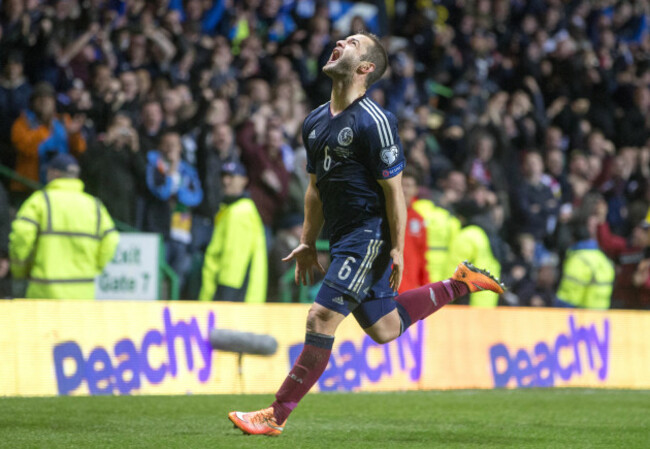 Soccer - UEFA Euro 2016 - Qualifying - Group D - Scotland v Republic of Ireland - Hampden Park