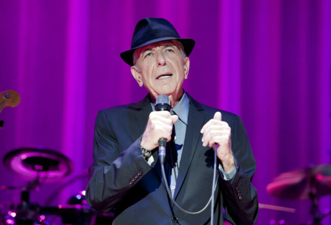 Leonard Cohen dies