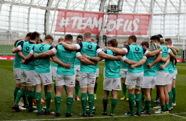 The Ireland team huddle