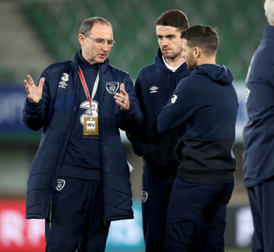 Martin O'Neill with Robbie Brady and Wes Hoolahan