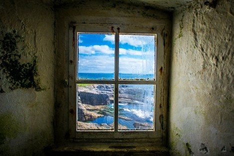 An_view_from_inside_Hook_Lighthouse_at_Hook_Head,_Co_Wexford,_19th_September_2016