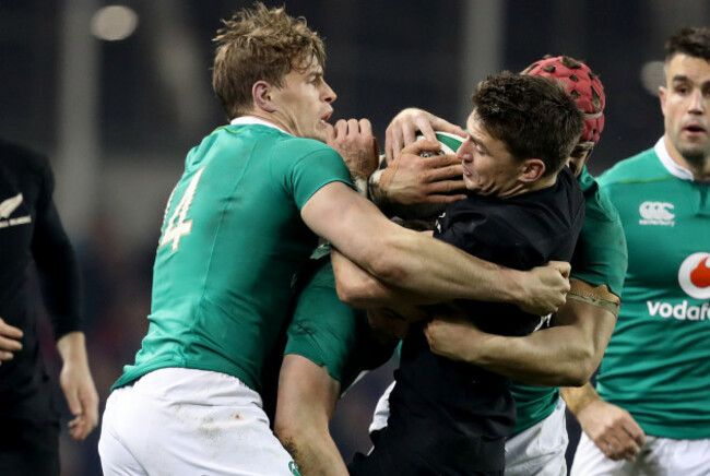 Beauden Barrett with Andrew Trimble and Josh van der Flier