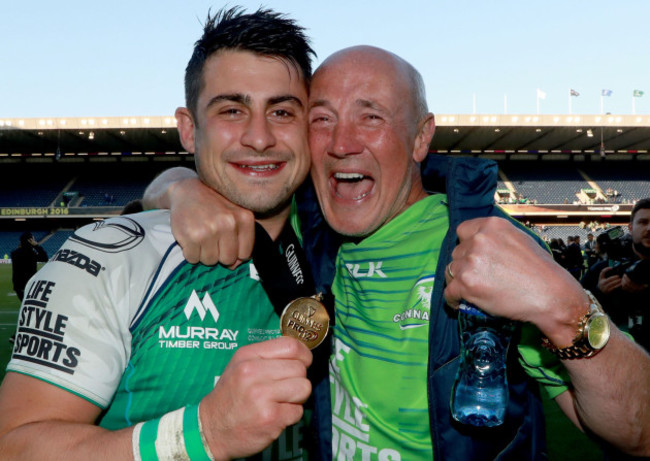 Tiernan O&rsquo;Halloran celebrates with his father Aidan