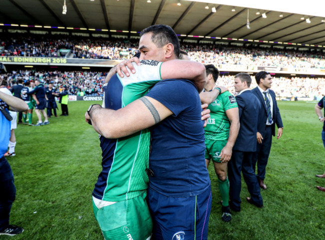 John Muldoon celebrates with Pat Lam