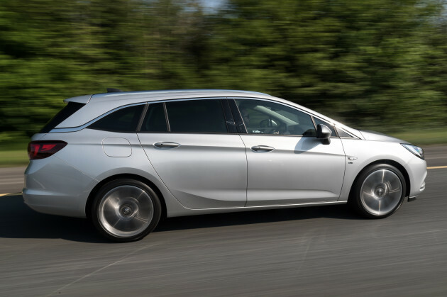 Review Don T Judge The Opel Astra Sports Tourer By Its Cover