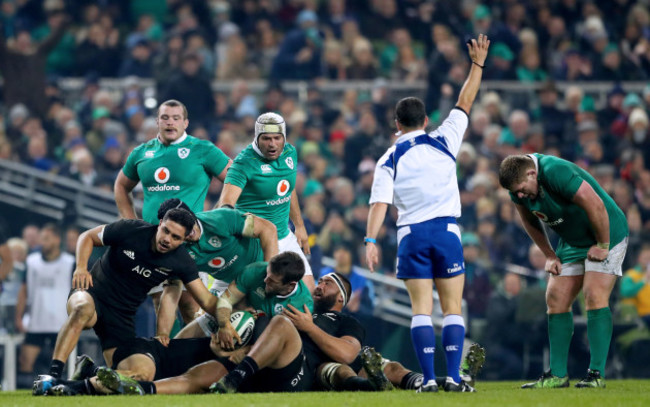 Jaco Peyper awards Ireland a penalty