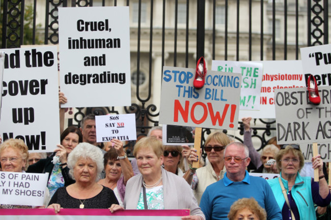 11/9/2014 Survivors of Symphysiotomy Protests
