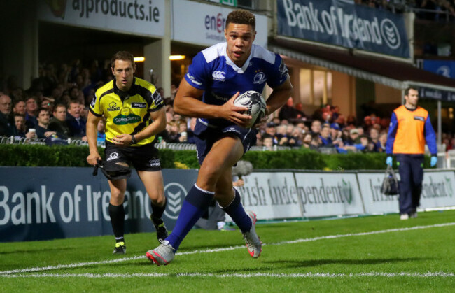 Adam Byrne gathers the ball to score his sides opening try
