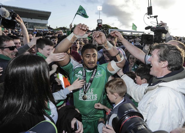 Bundee Aki celebrates at the end of the match