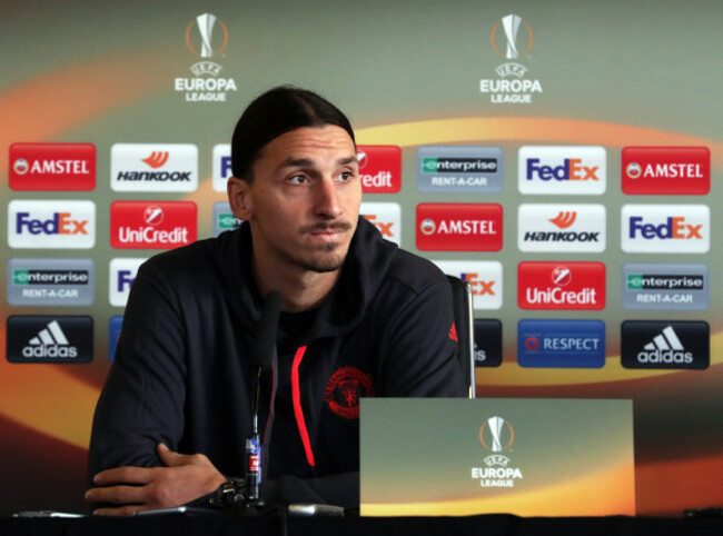 Manchester United Training and Press Conference - Aon Training Complex