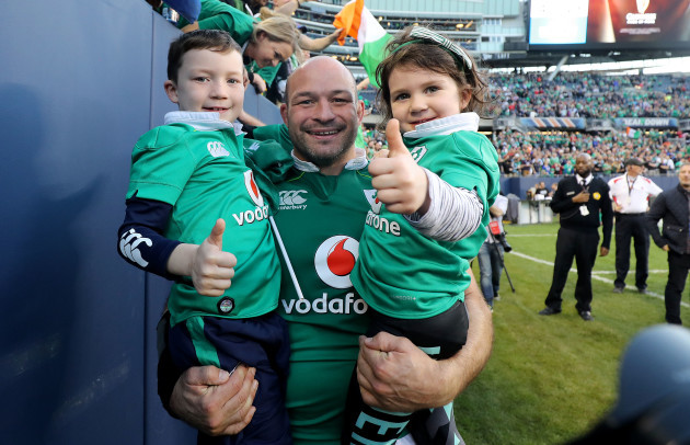 Rory Best celebrates winning with his children Ben and Penny