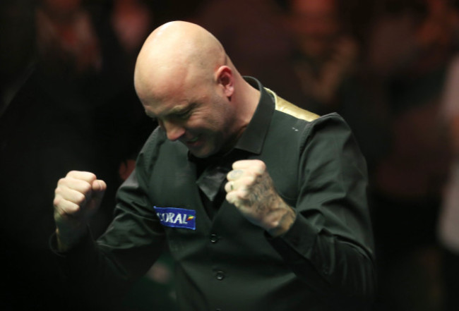 Mark King celebrates winning the Coral Northern Ireland Snooker Open Final