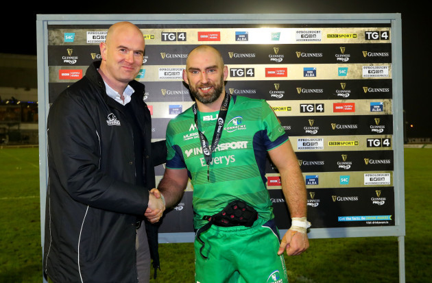 John Muldoon is presented with the Guinness PRO12 Man of the Match award by Ray Sheehan