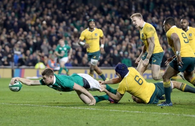 Garry Ringrose scores his sides second try