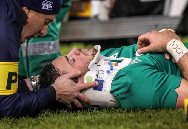 Robbie Henshaw lays injured