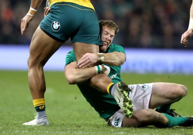 Kieran Marmion makes a tackle