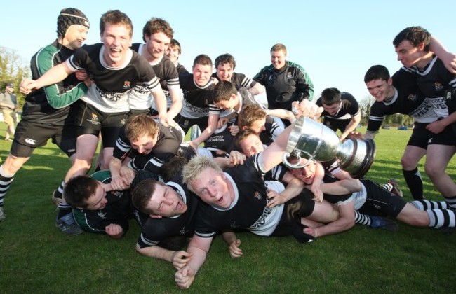 James Tracy and his teamates celebrate victory