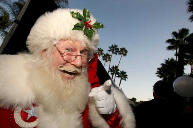 HOLLYWOOD CHRISTMAS PARADE