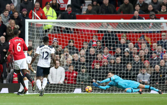 Manchester United v Tottenham Hotspur - Premier League - Old Trafford