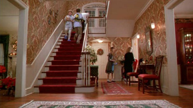 Home-Alone-movie-house-entry-hall-staircase