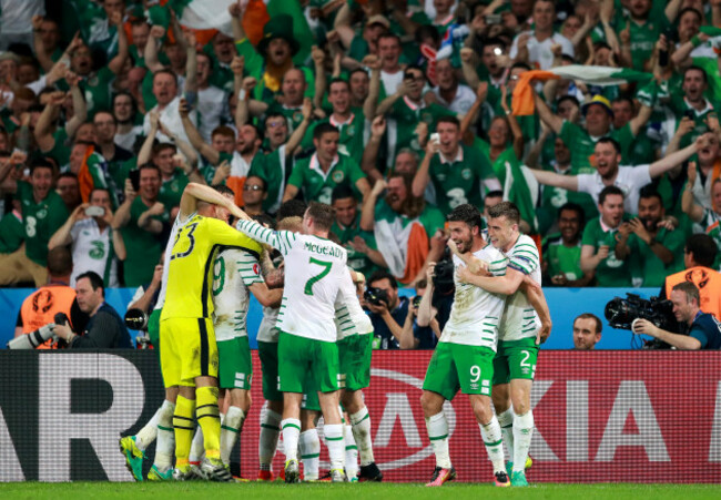 Ireland's players celebrate at the final whistle