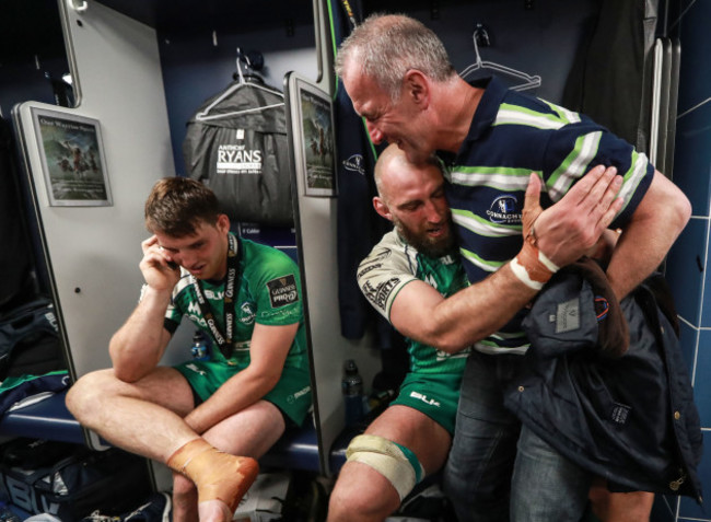 John Muldoon celebrates with Eric Elwood