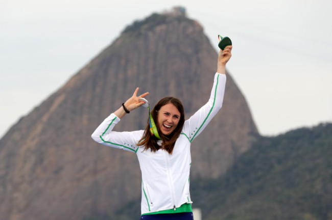 Annalise Murphy celebrates receiving her silver medal