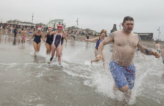 25/12/2016. Christmas Day Swim Tramore. Xmas Day s