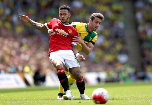 Norwich City v Manchester United - Barclays Premier League - Carrow Road