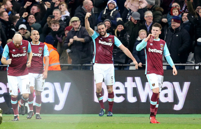 West Ham United v Crystal Palace - Premier League - London Stadium