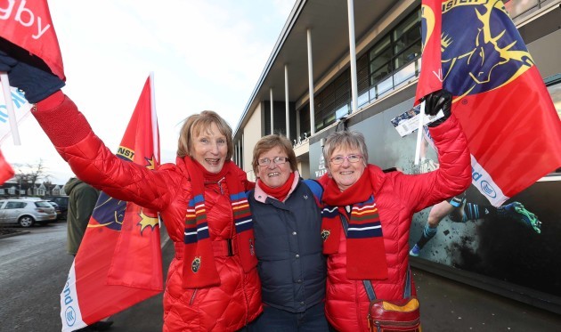 Munster fans before the match