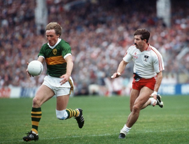 Pat Spillane and Kevin McCabe 1986