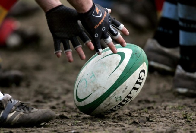 General View of a ball and hands 18/2/2006