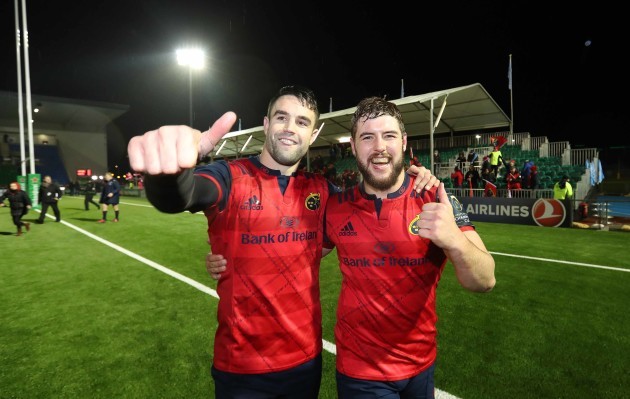 Conor Murray and Rhys Marshall celebrate after the match