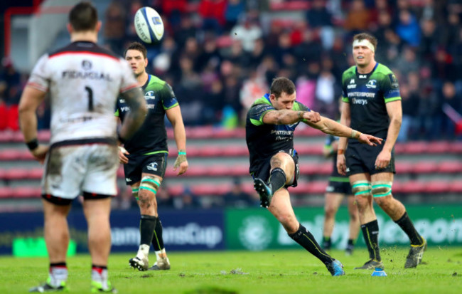 Craig Ronaldson kicks a penalty