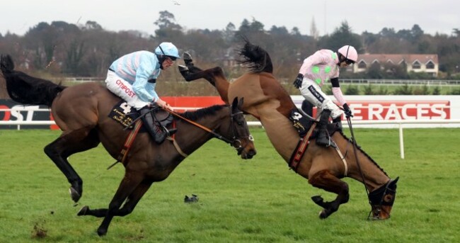Ruby Walsh on Royal Caviar falls at the last