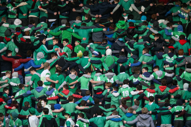 Gonzaga fans do the 'Poznan'