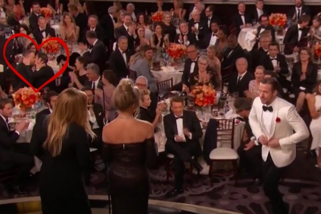 ryan-gosling-ryan-reynolds-andrew-garfield-kissing-golden-globes-best-actor