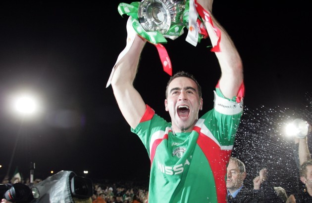 Cork's City's captain Dan Murray raises the League Cup