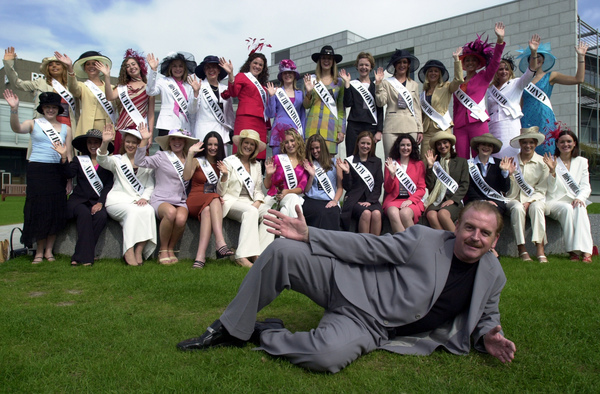 ROSE OF TRALEE CONTEST CONTESTANTS 2002