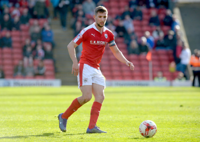 Barnsley v Scunthorpe United - Sky Bet League One - Oakwell