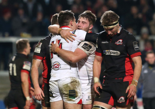 Jacob Stockdale celebrates scoring a try