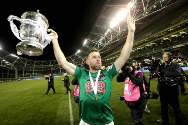 Alan Bennett celebrates with The FAI Cup