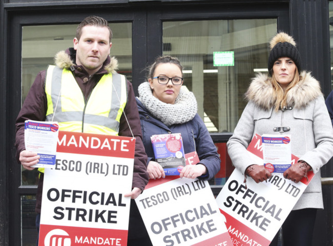 AO9Z6849 TESCO STRIKE_90502794