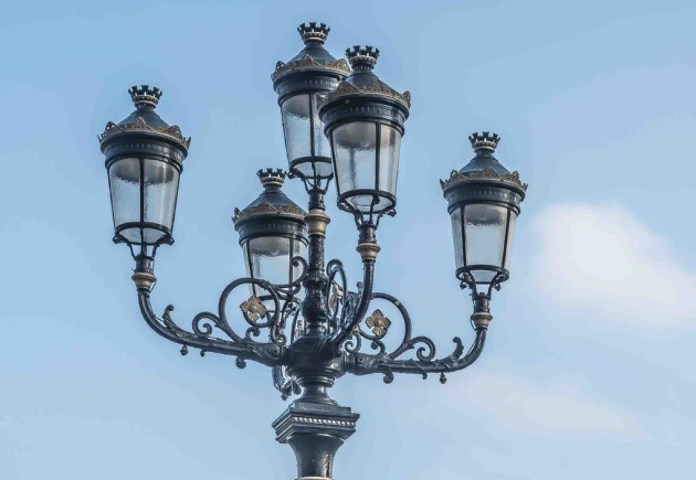 five lamps