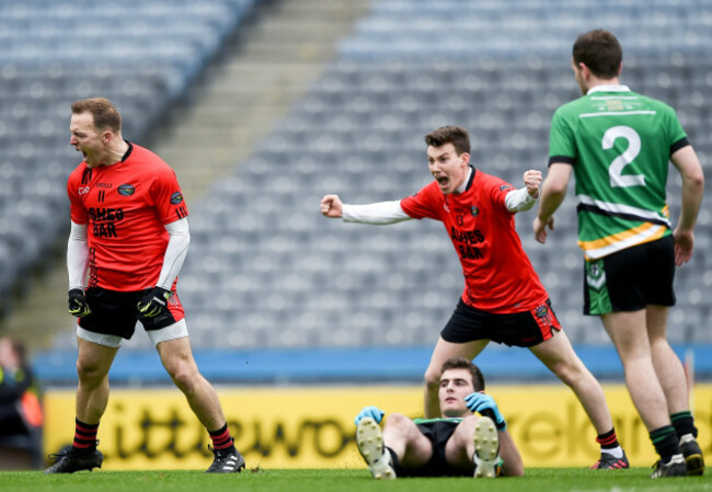 Darran O'Sullivan celebrates scoring his sides first goal