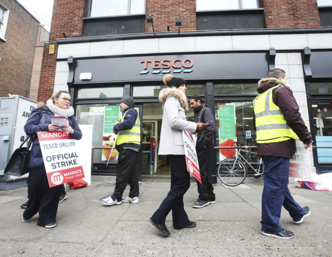 ao9z6833-tesco-strike_90502795