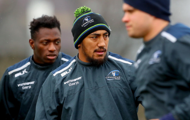 Bundee Aki